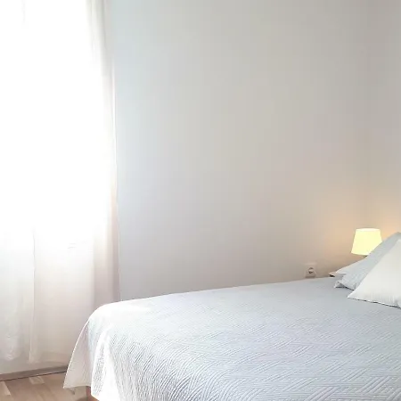 Marina Apartment *